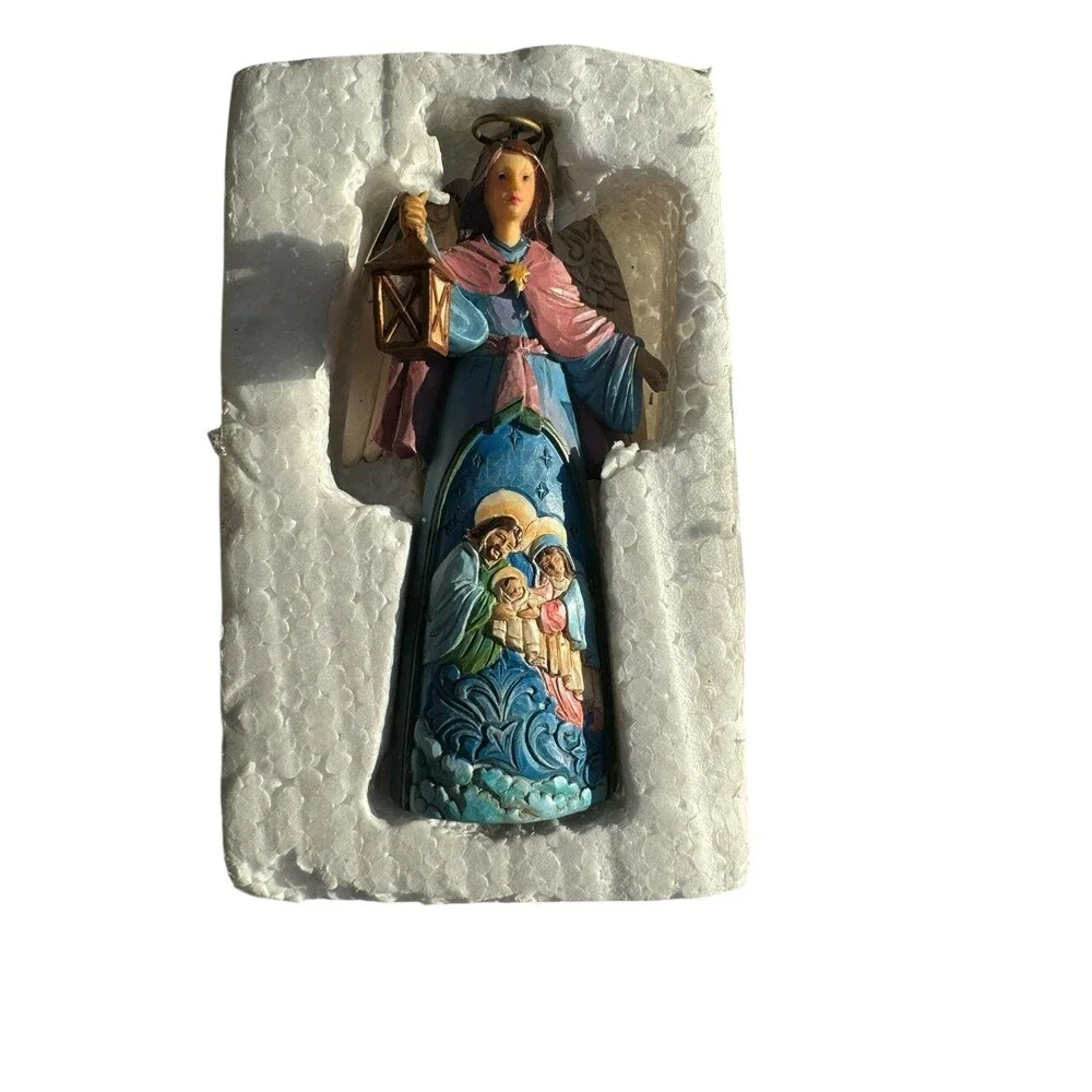 New JIM SHORE 2021 Angel w Holy Scene Ornament Lantern Family Nativity 4-3/4